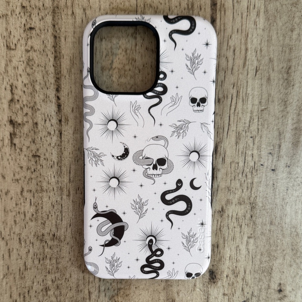 Casely Mag Safe IPhone 15 Pro Max phone case